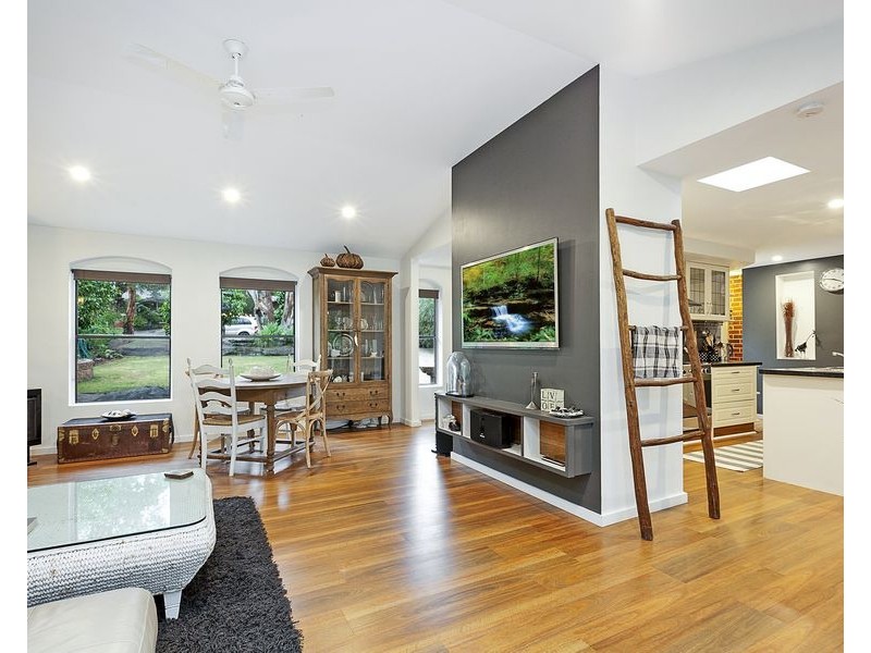 16 Butler Crescent, Banksia Park SA 5091