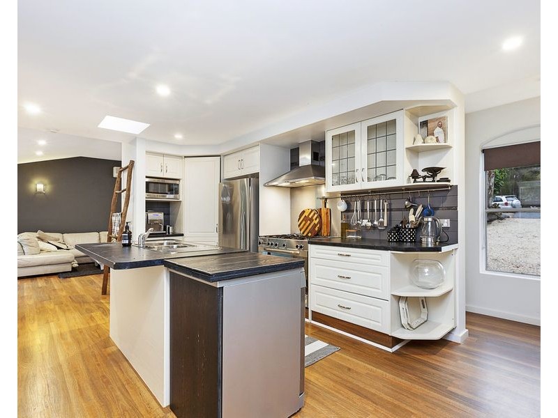 16 Butler Crescent, Banksia Park SA 5091