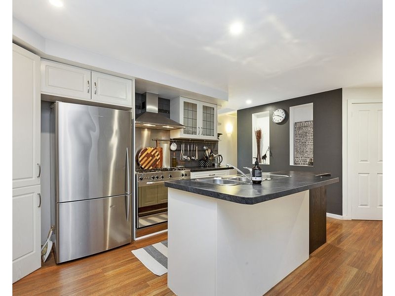 16 Butler Crescent, Banksia Park SA 5091