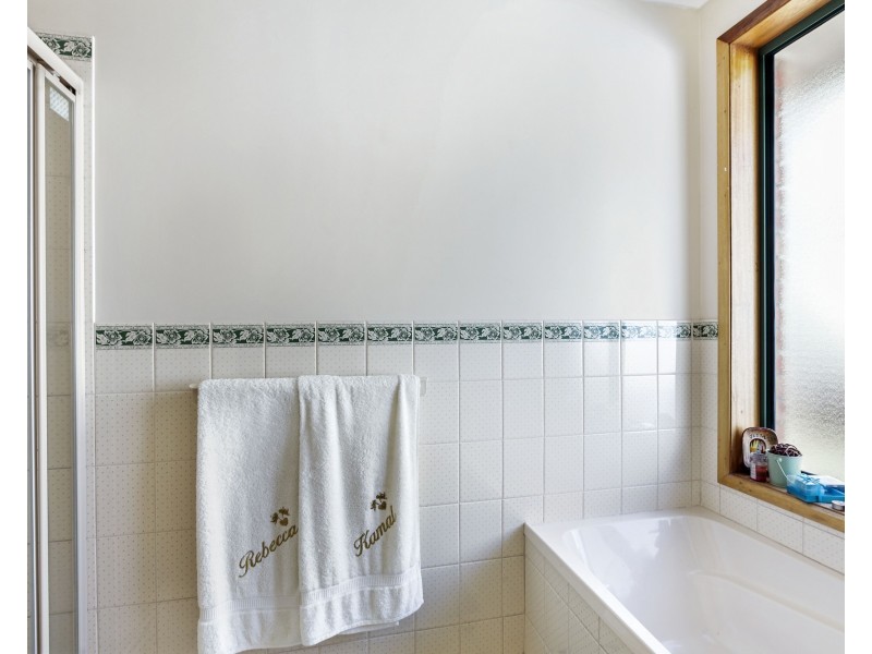 17 Barker Avenue, Tea Tree Gully SA 5091