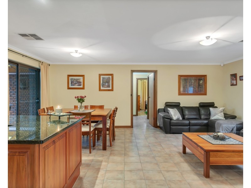 22  Abercrombie Crescent, St Agnes SA 5097