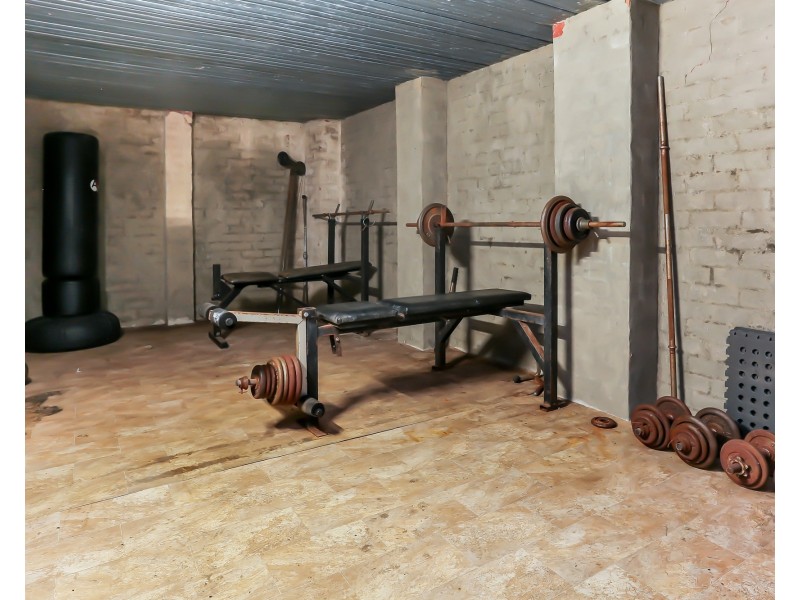 2 Rocklyn Court, Gulfview Heights SA 5096