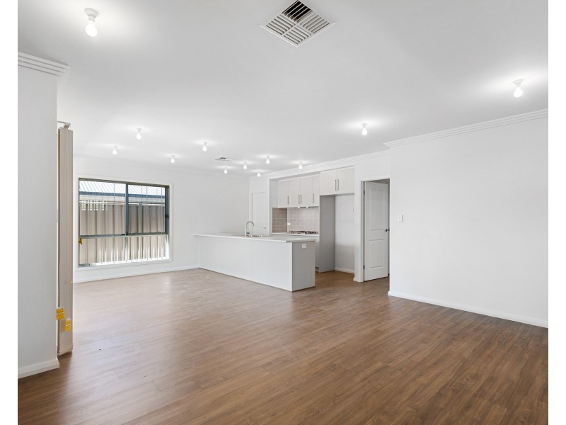 14 Nicholas Drive, Tea Tree Gully SA 5091