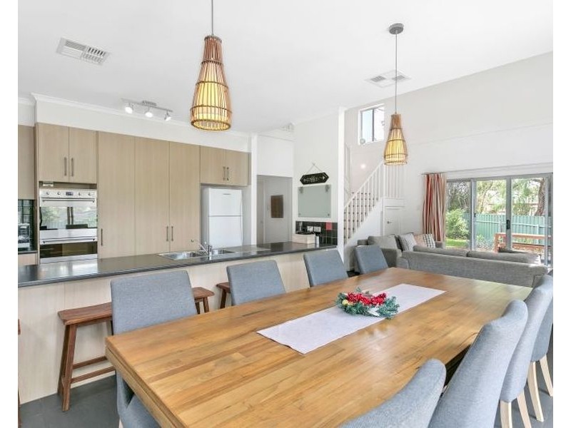 35 Greenwood Drive, St Agnes SA 5097