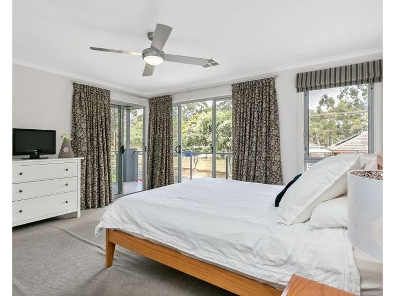 35 Greenwood Drive, St Agnes SA 5097