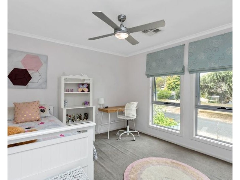 35 Greenwood Drive, St Agnes SA 5097