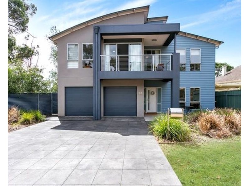 35 Greenwood Drive, St Agnes SA 5097