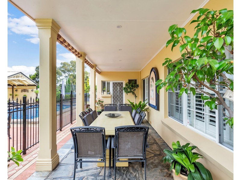12 Seymour Grove, Campbelltown SA 5074