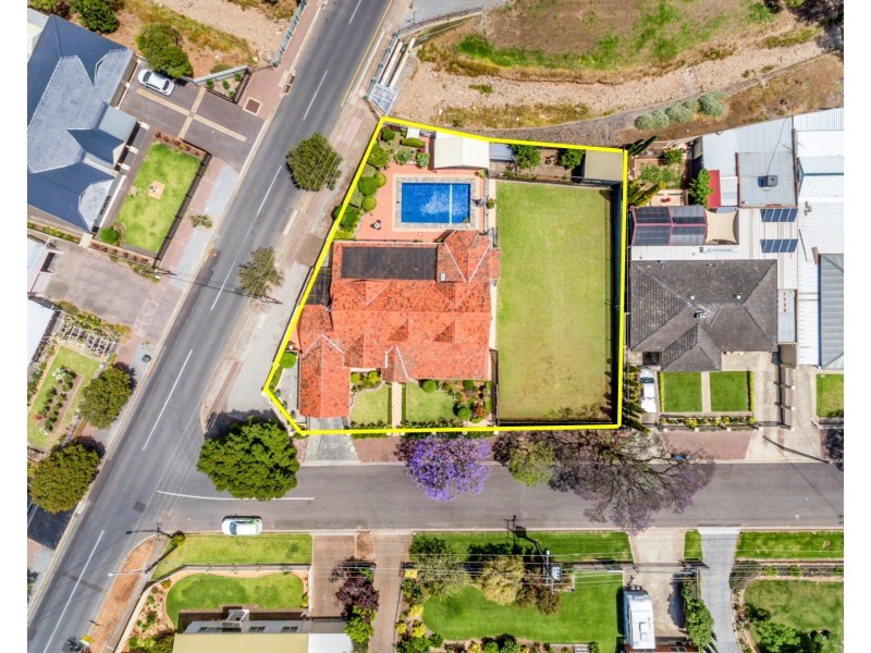 12 Seymour Grove, Campbelltown SA 5074