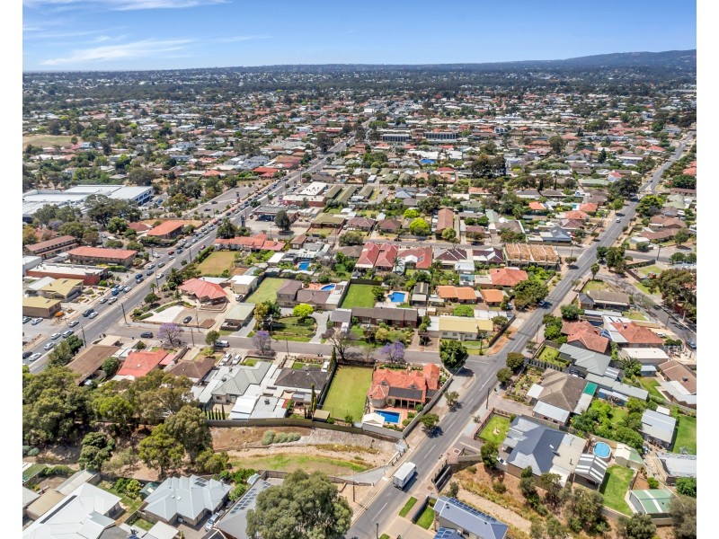 12 Seymour Grove, Campbelltown SA 5074