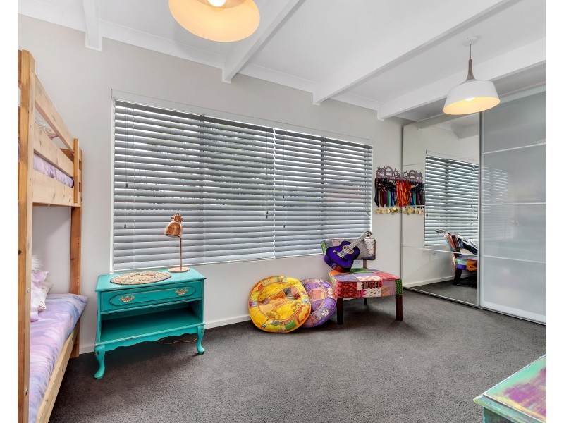 18 Abelia Avenue, Para Vista SA 5093