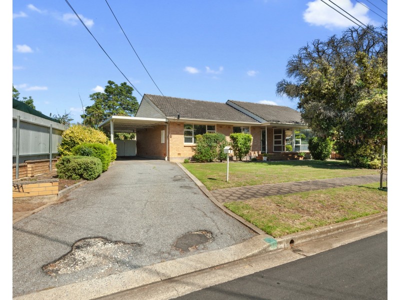 1 Hawick Street, Valley View SA 5093