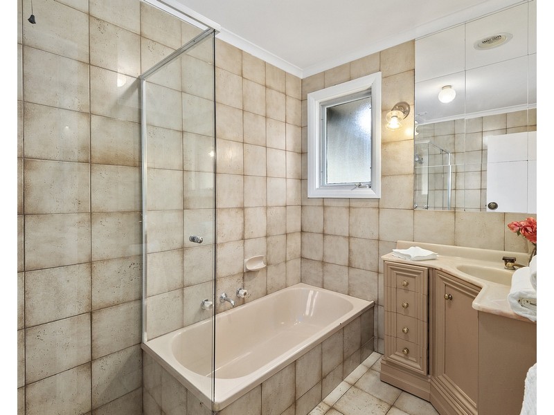 1 Boyd Court, Hope Valley SA 5090