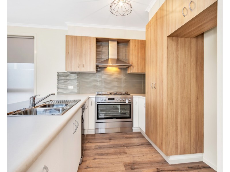 35a Greensview Road, Banksia Park SA 5091