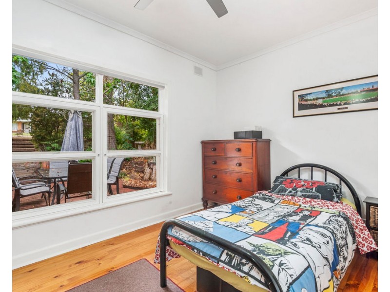 18 Hobart Crescent, Banksia Park SA 5091