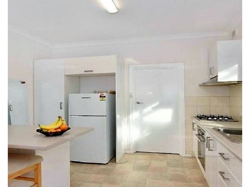 8 George Street, Marion SA 5043