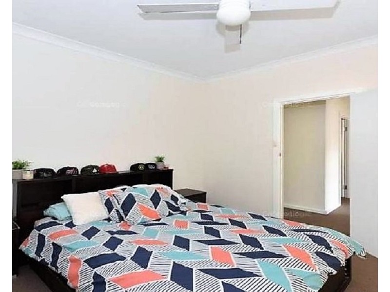8 George Street, Marion SA 5043
