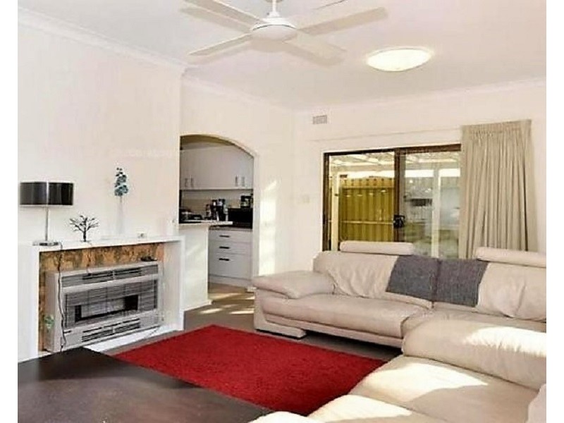 8 George Street, Marion SA 5043