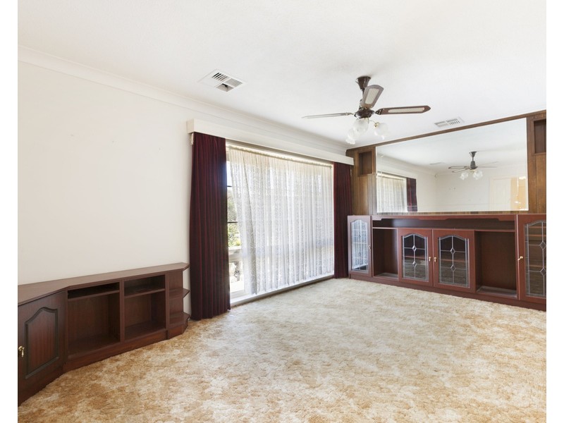 24 Kincumber Drive, Redwood Park SA 5097