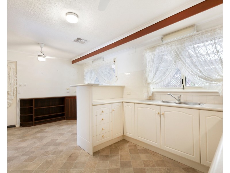 24 Kincumber Drive, Redwood Park SA 5097