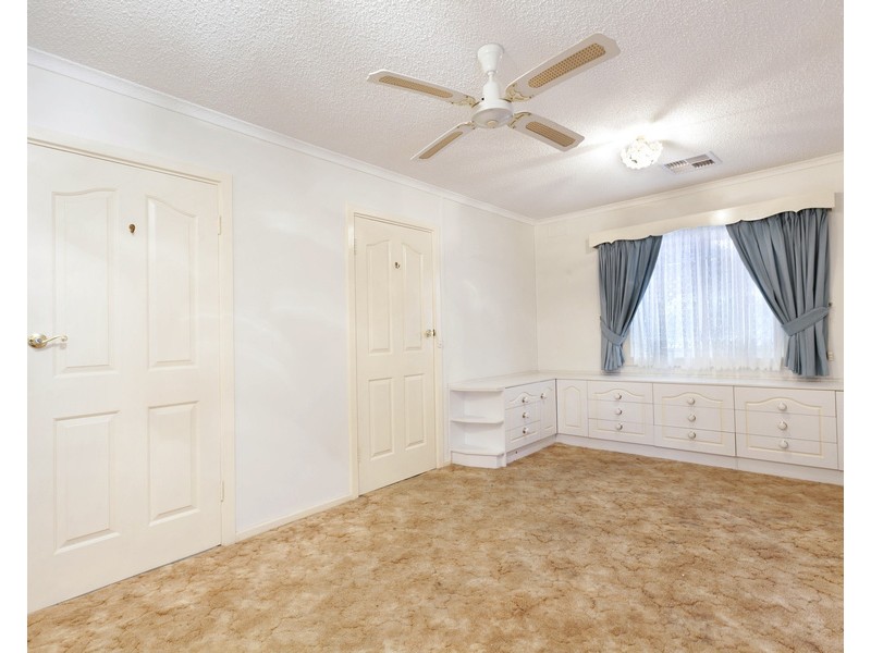 24 Kincumber Drive, Redwood Park SA 5097