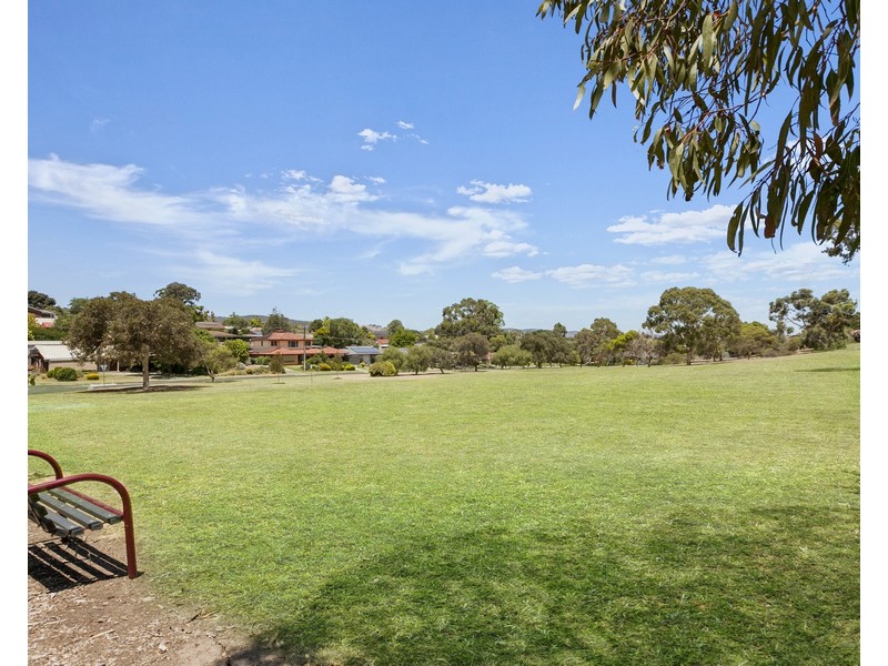 24 Kincumber Drive, Redwood Park SA 5097