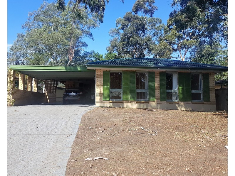 9 Eucalypt Parade, St Agnes SA 5097