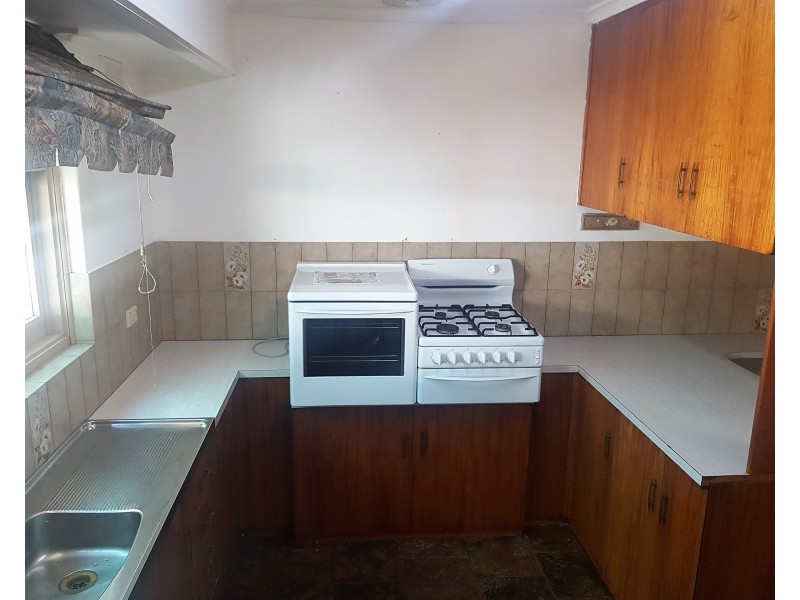 9 Eucalypt Parade, St Agnes SA 5097