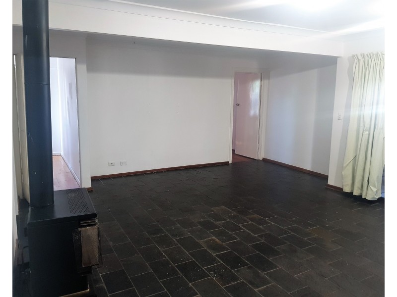 9 Eucalypt Parade, St Agnes SA 5097