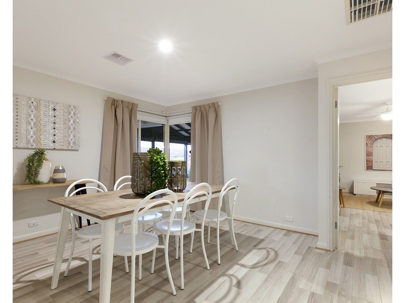 4 Nella Dan Court, Greenwith SA 5125