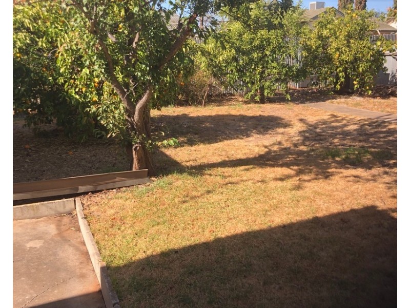 18  Sunburt Street, Ingle Farm SA 5098