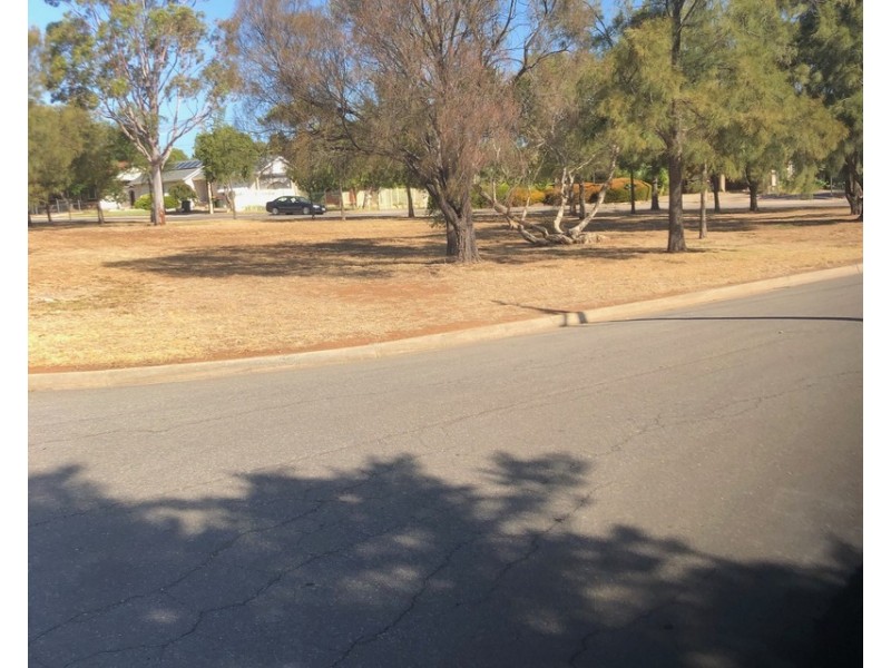 18  Sunburt Street, Ingle Farm SA 5098