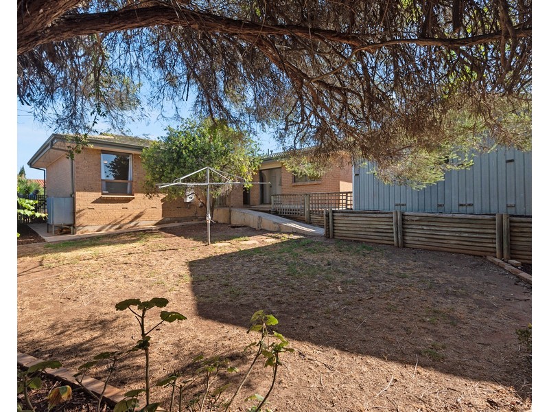 21 Currawong Crescent, Modbury Heights SA 5092