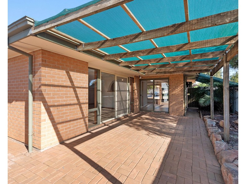 21 Currawong Crescent, Modbury Heights SA 5092