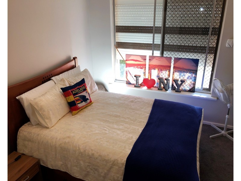 35 Boronia Drive, Hope Valley SA 5090