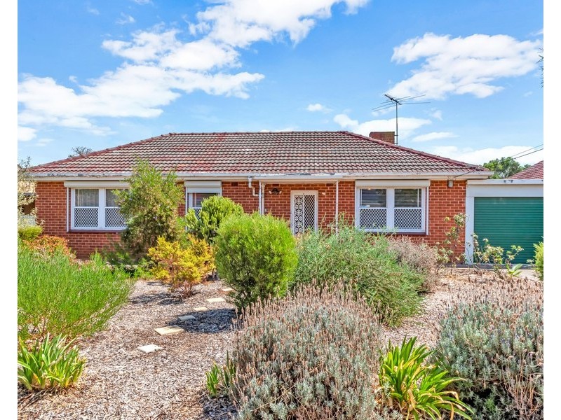 12 Poulshot Cr, Elizabeth Vale SA 5112