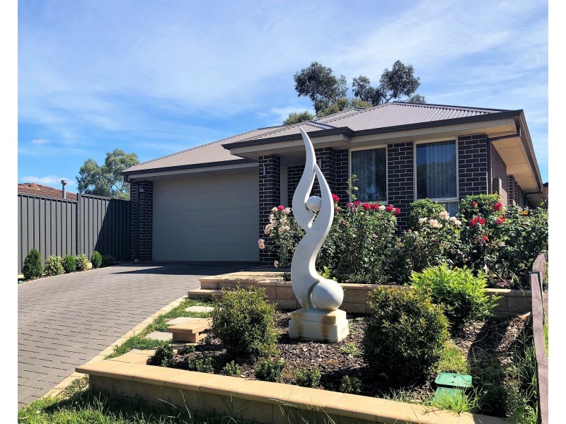 14 Weld Crescent, Hope Valley SA 5090