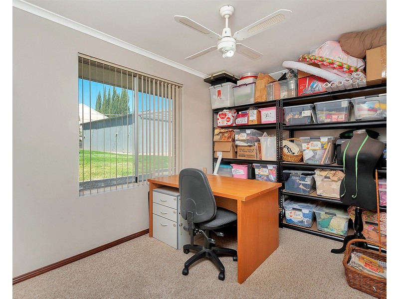 9 Pelsaert Avenue, Fairview Park SA 5126