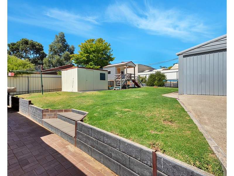 9 Pelsaert Avenue, Fairview Park SA 5126