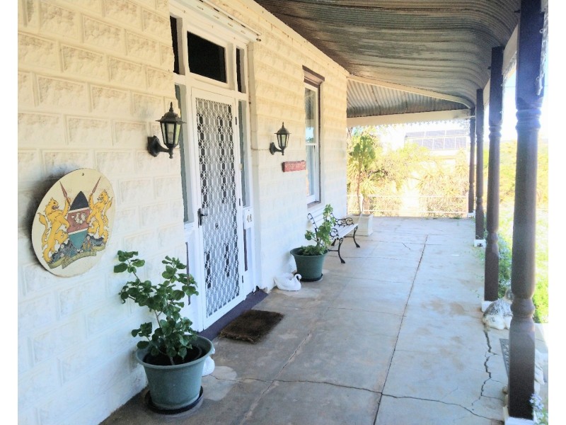 44 Anzac Avenue, Swan Reach SA 5354