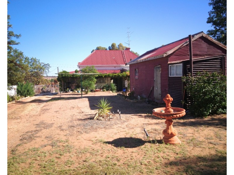 44 Anzac Avenue, Swan Reach SA 5354