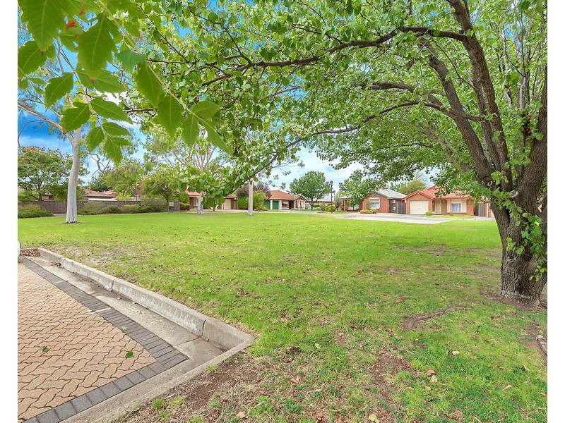 2 Axiom Court, Modbury Heights SA 5092