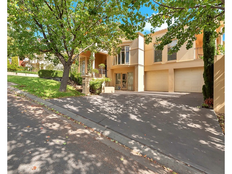 2 Stoneleigh Rd, Golden Grove SA 5125