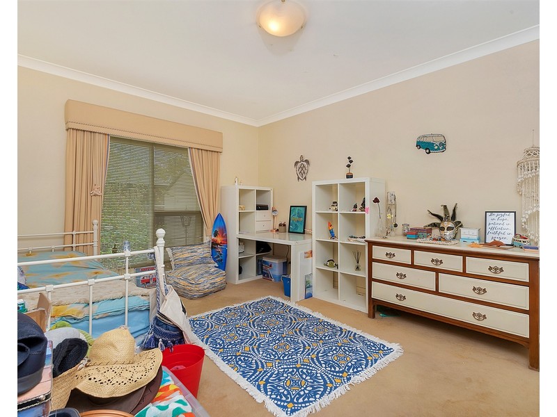 2 Stoneleigh Rd, Golden Grove SA 5125