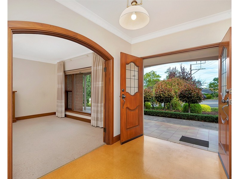 2 Reynolds Avenue, Dernancourt SA 5075