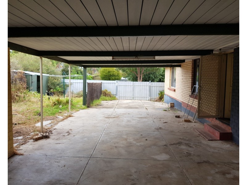 15 Riddell Road, Holden Hill SA 5088