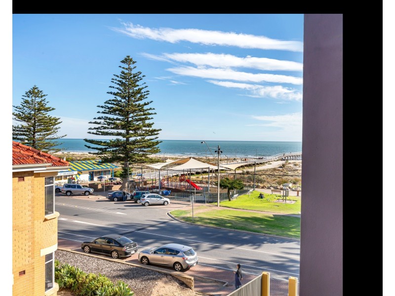 8/205 Lady Gowrie Drive, Largs Bay SA 5016