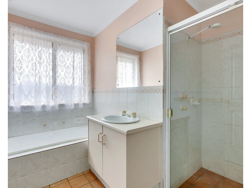 26 Eva Avenue, Redwood Park SA 5097