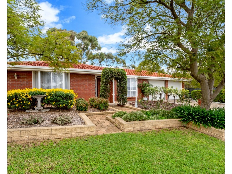 9 Neuville Court, Wynn Vale SA 5127