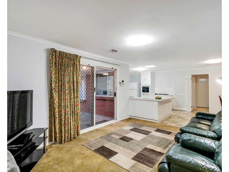 9 Neuville Court, Wynn Vale SA 5127